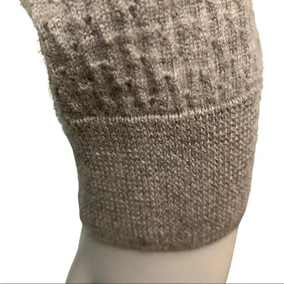 A.P.C. Paris Merino Wool Crewneck Grey Sweater - Picture 4 of 14